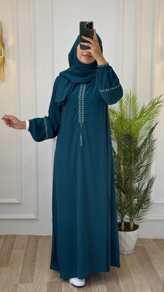 Elegant abaya with delicate embroidery on the sleeves, comes with a matching shawl for a practical and modest look, model A0535 - Navy Blue