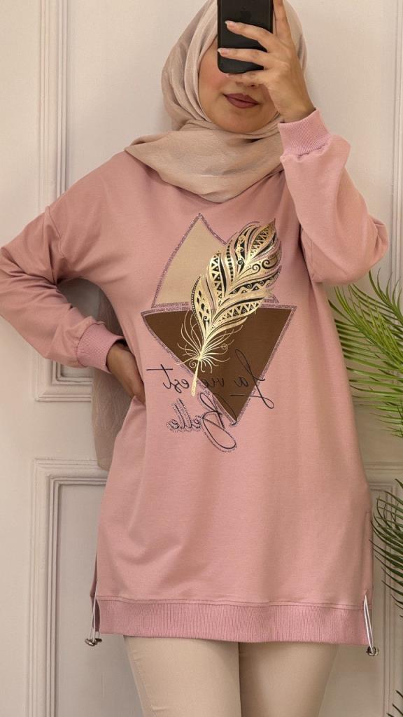 Loose blouse with elegant drawings for veiled women. Comfortable design suitable for everyday looks, model G1188 - Pink