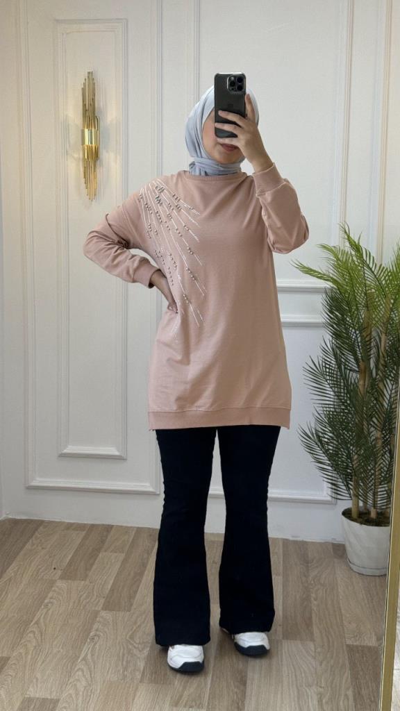 Comfortable and elegant blouse for veiled women, with a loose cut, model G1313 - Beige