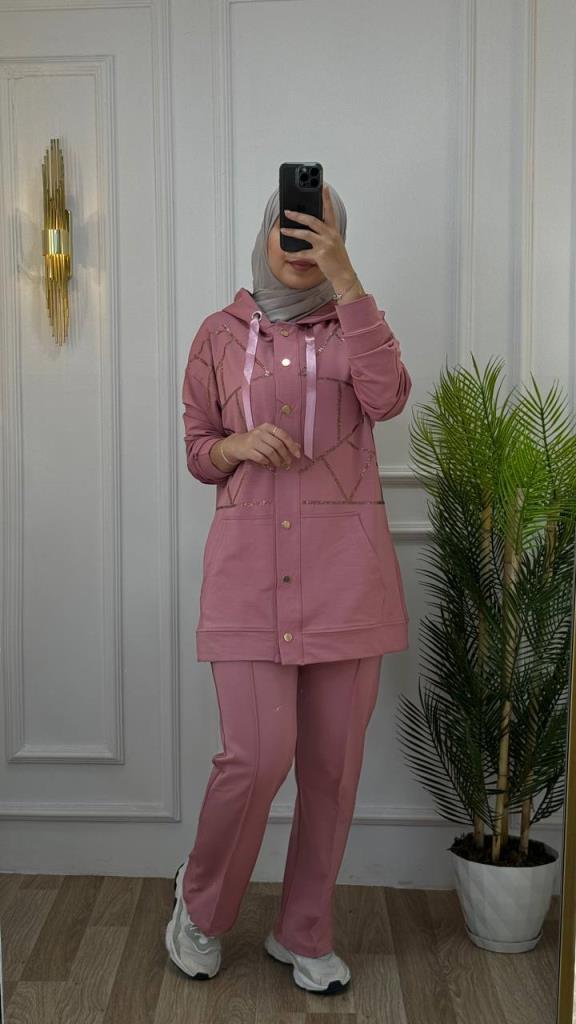 Yeni sezon kadın için tesettürlü ve şık bir pijama takımı model G1363  - PEMBE