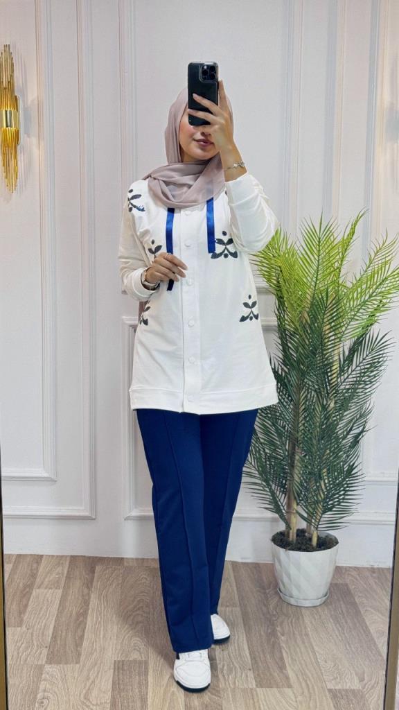 New season women's winter two-piece pajama set is hijab and suitable for daily use model G1409 - Navy Blue