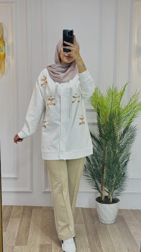 New season women's winter two-piece pajama set is hijab and suitable for daily use model G1409 - Beige