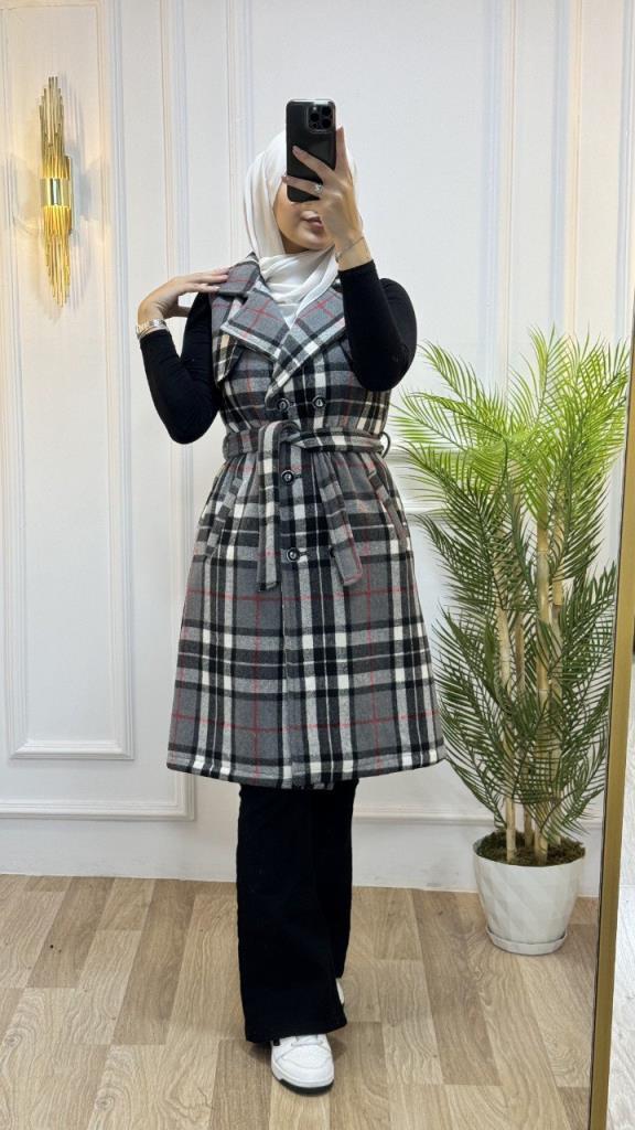 Winter Trench Coat in Plaid Wool Fabric Provides a Stylish and Warm Look for Winter Model G1460 - Black