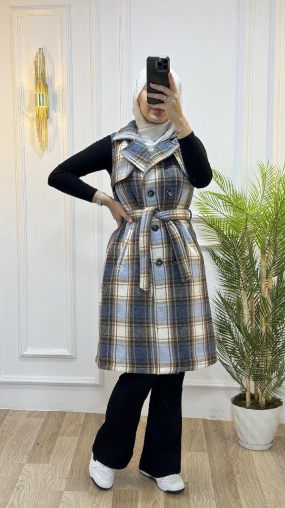 Winter Trench Coat in Plaid Wool Fabric Provides a Stylish and Warm Look for Winter Model G1460 - Blue