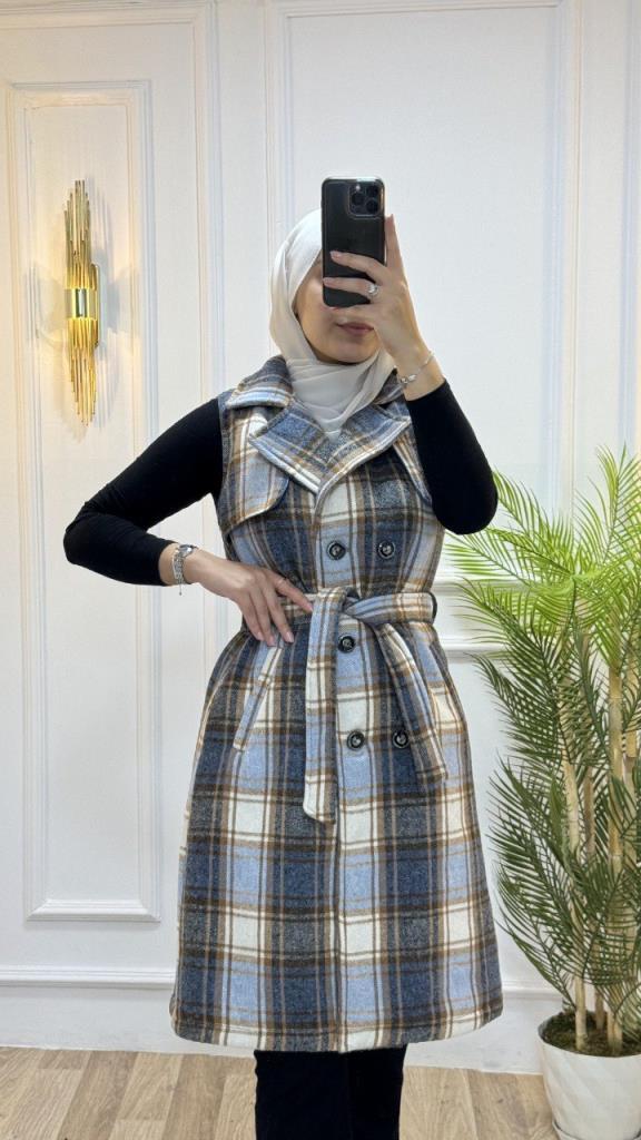 Winter Trench Coat in Plaid Wool Fabric Provides a Stylish and Warm Look for Winter Model G1460 - Blue