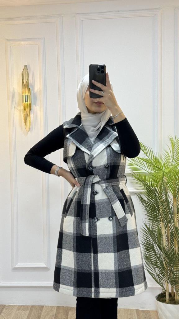 Winter Trench Coat in Plaid Wool Fabric Provides a Stylish and Warm Look for Winter Model G1460 - Gray