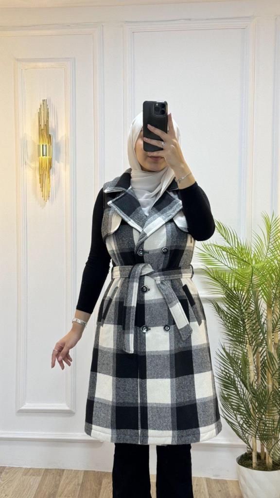 Winter Trench Coat in Plaid Wool Fabric Provides a Stylish and Warm Look for Winter Model G1460 - Gray