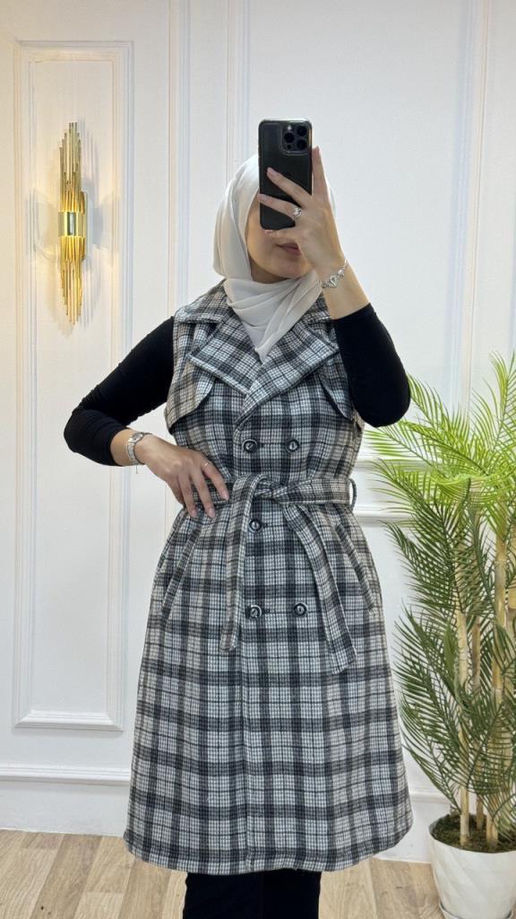 Winter Trench Coat in Plaid Wool Fabric Provides a Stylish and Warm Look for Winter Model G1460 - gree