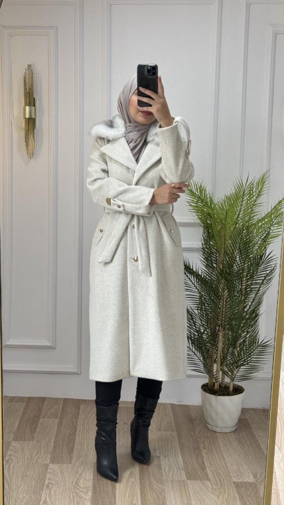 New season women's winter stylish and modern trench coat suitable for daily use fur collar model G1462 - White