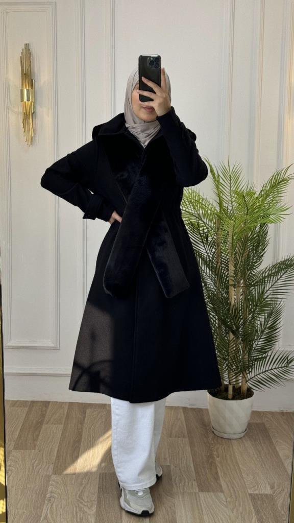 new season women's winter stylish and modern trench coat fur collar model G1562 - Black