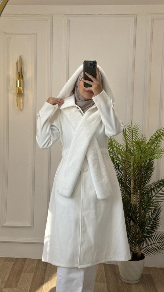 new season women's winter stylish and modern trench coat fur collar model G1562 - White