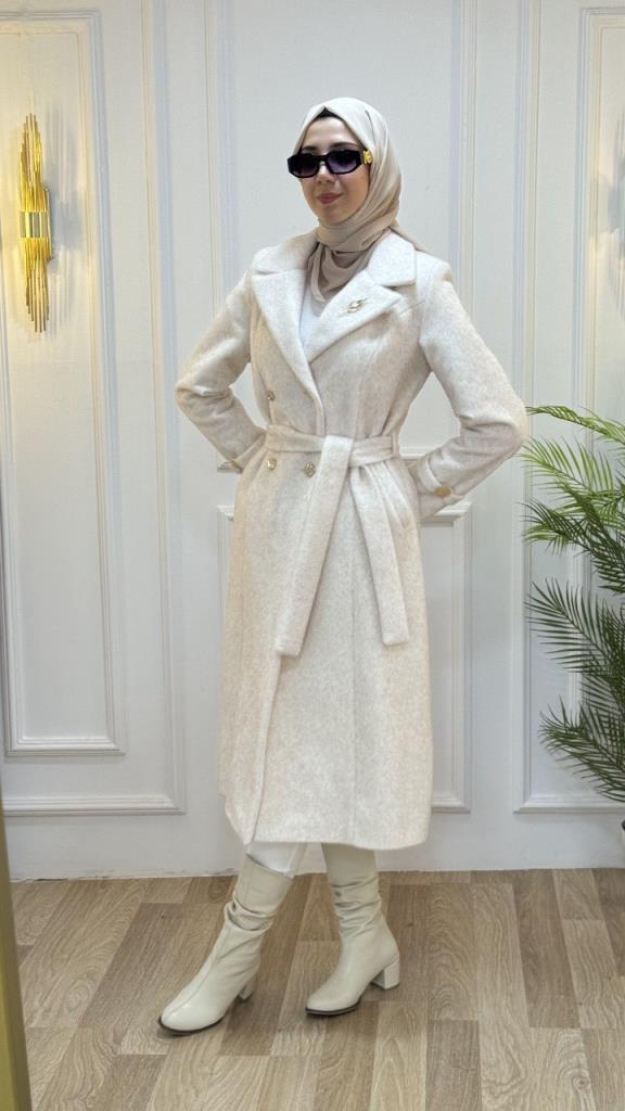 New season women's winter fur coat model G3421 - White