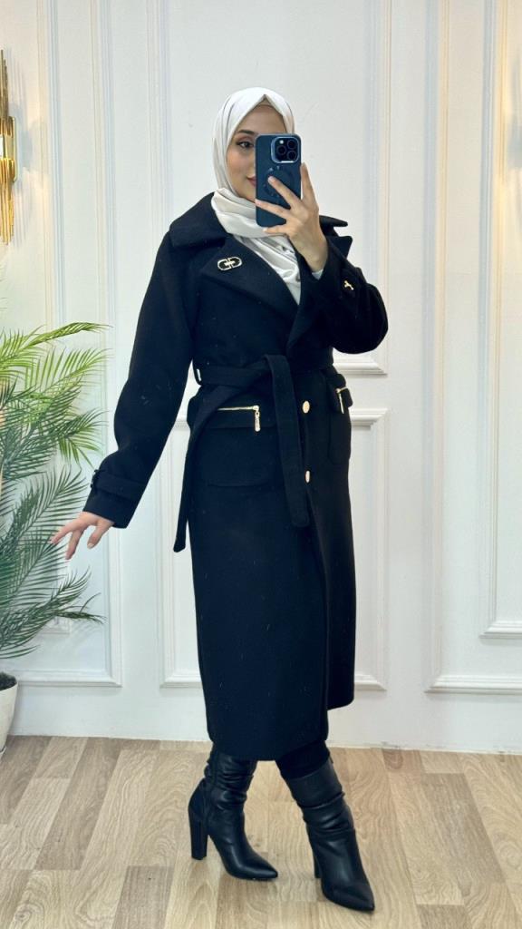 Women's new seasonal fur coat model G3508 - Black Women's new seasonal fur coat model G3508 - Black