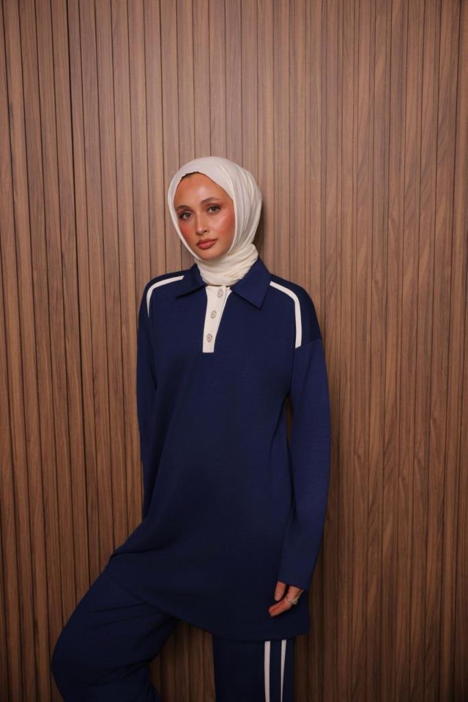 Women's winter hijab suit, model G3513 - Navy Blue