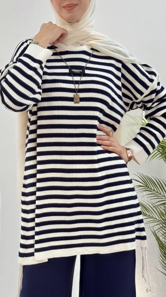 Women's winter 2-piece pajama set, model G3642 - Navy Blue