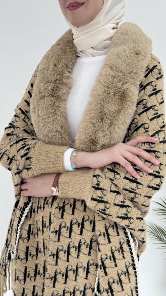 New season women's winter coat, model G3690 - Beige New season women's winter coat, model G3690 - Beige