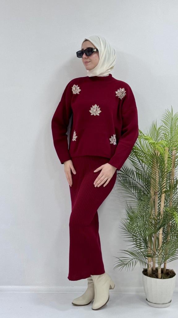 Women's winter dress, model G3741 - Burgundy Women's winter dress, model G3741 - Burgundy