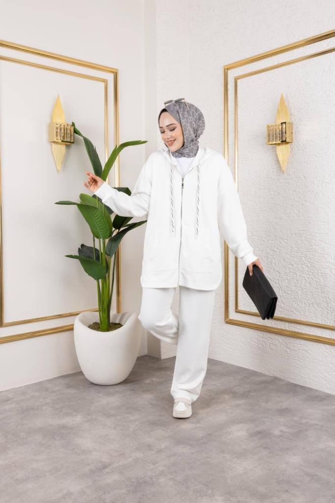 Women's hijab suit, model G3995 - White