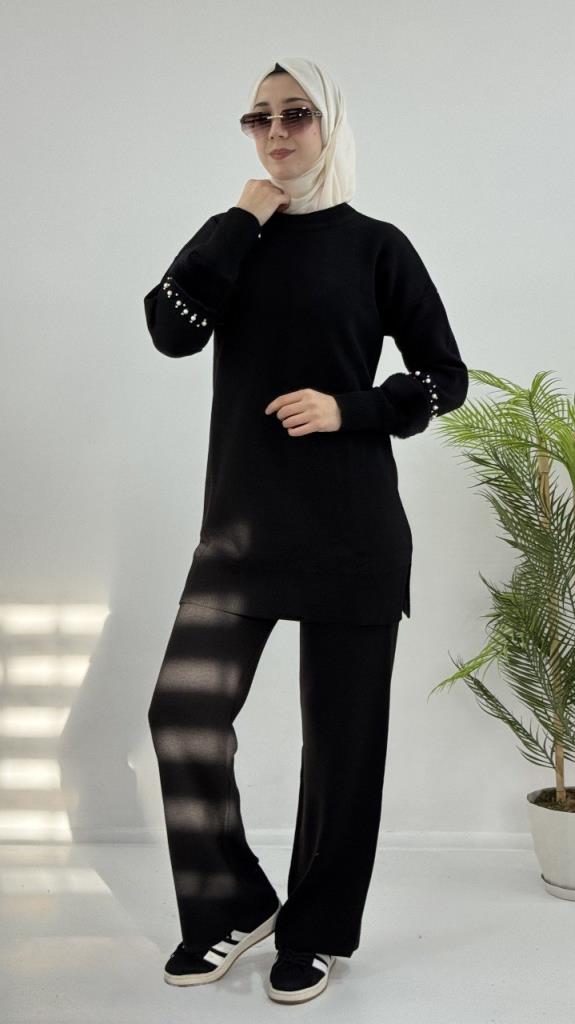 Women's Stylish and Comfortable Hijab Top and Bottom Set, Model G4073 - Black