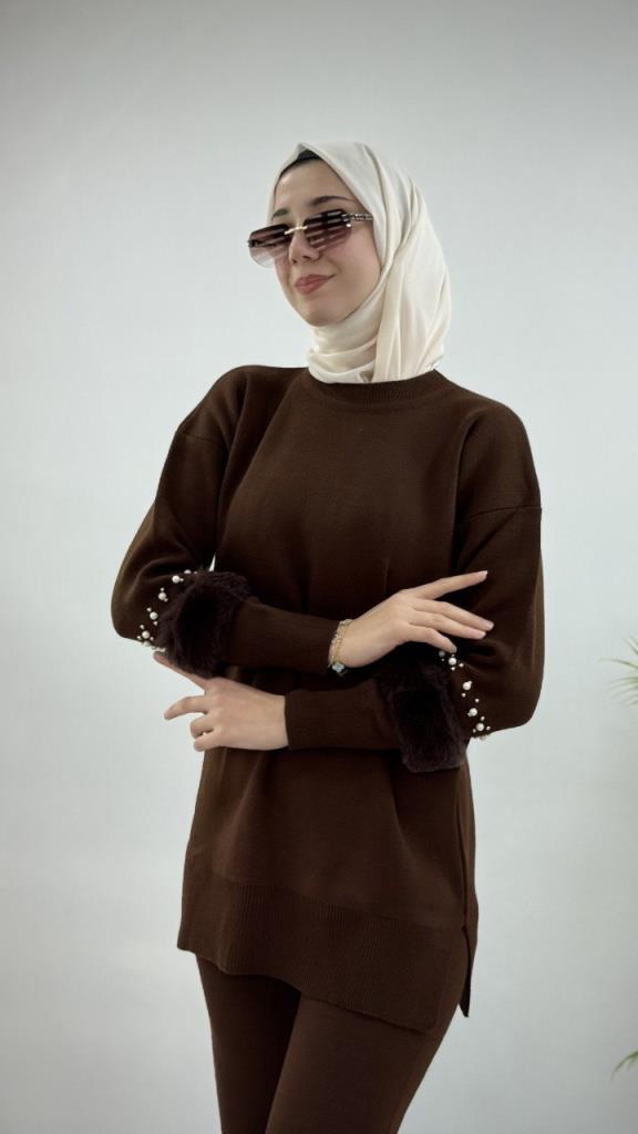 طقم حجاب نسائي أنيق ومريح، موديل G4069 - بني