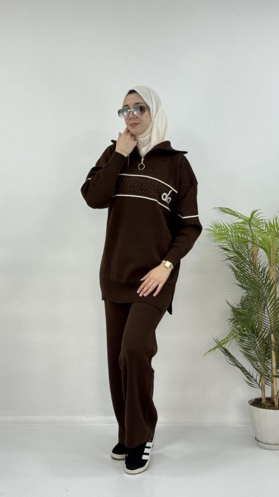 Women's hijab top and bottom set, model G4070 - Brown