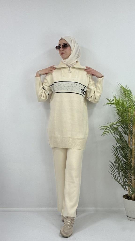 Women's hijab top and bottom set, model G4070 - Ecru