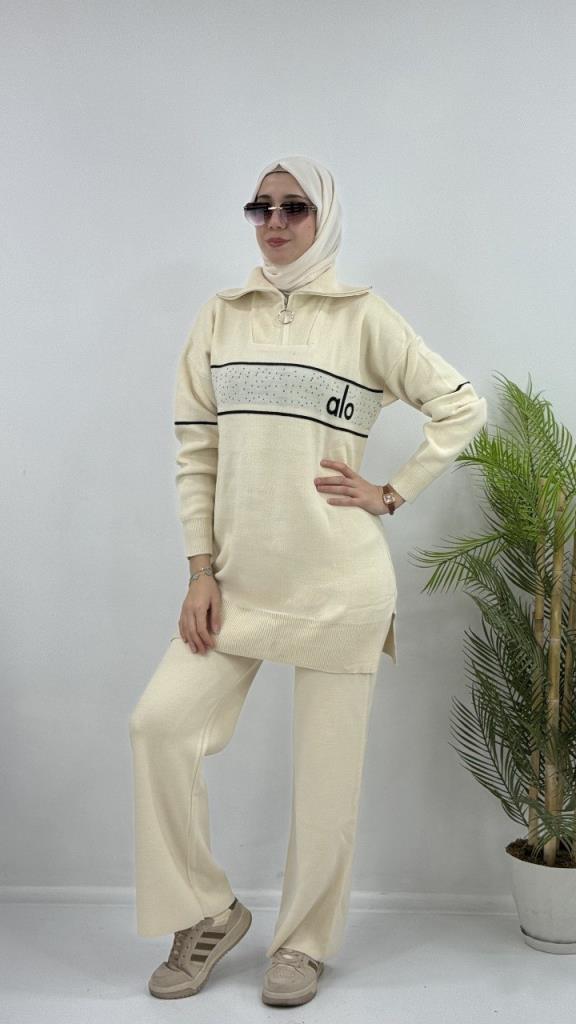 Women's hijab top and bottom set, model G4070 - Ecru