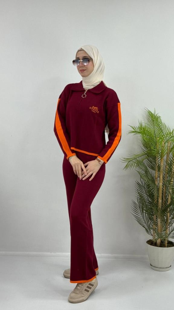 Women's Stylish and New Seasonal Top and Bottom Set, Modest Model G4071 - Burgundy