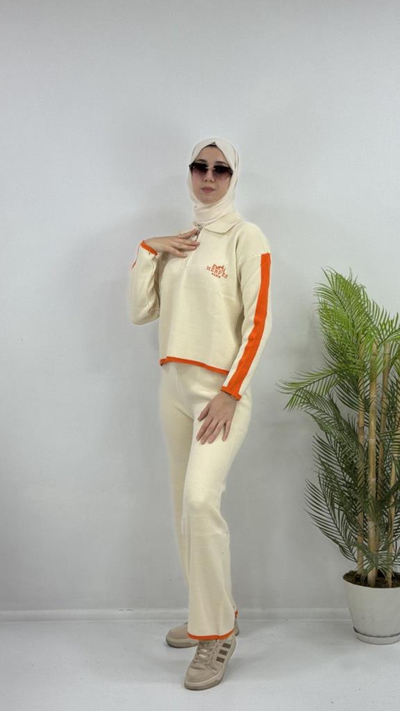 Women's Stylish and New Seasonal Top and Bottom Set, Modest Model G4071 - Ecru