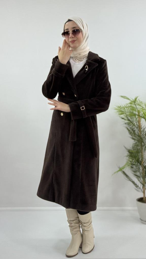Women's stylish and comfortable winter coat, model G4074 - Brown