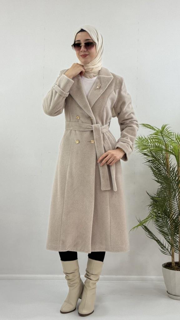 Women's stylish and comfortable winter coat, model G4074 - Beige
