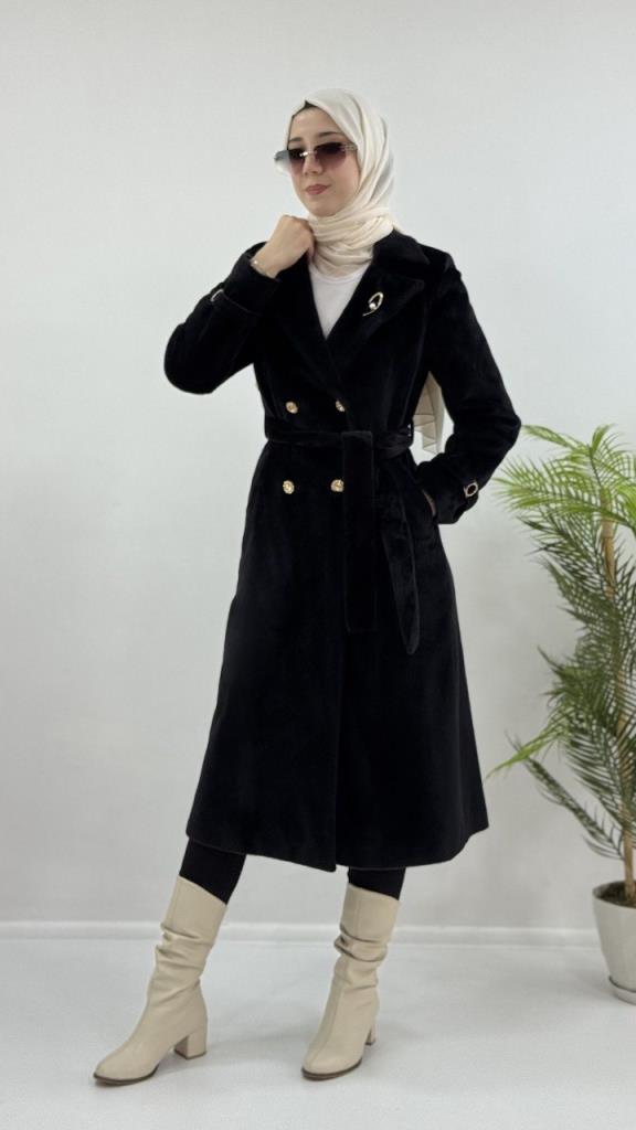 Women's stylish and comfortable winter coat, model G4074 - Black