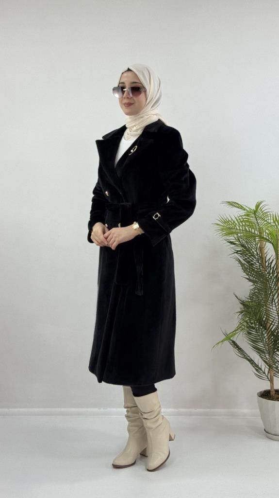 Women's stylish and comfortable winter coat, model G4074 - Black