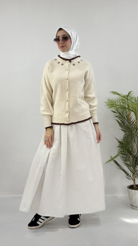 Women's stylish and comfortable winter jacket, model G4123 - Ecru