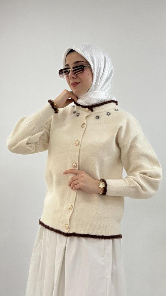 Women's stylish and comfortable winter jacket, model G4123 - Ecru