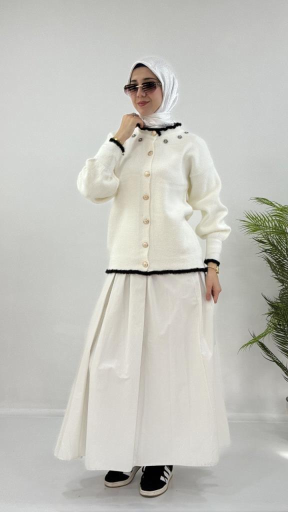 Women's stylish and comfortable winter jacket, model G4123 - Ecru