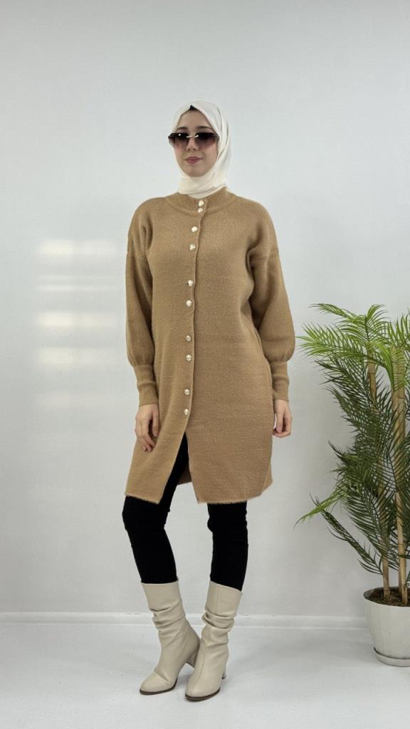 Women's soft winter cardigan, model G4125 - Beige