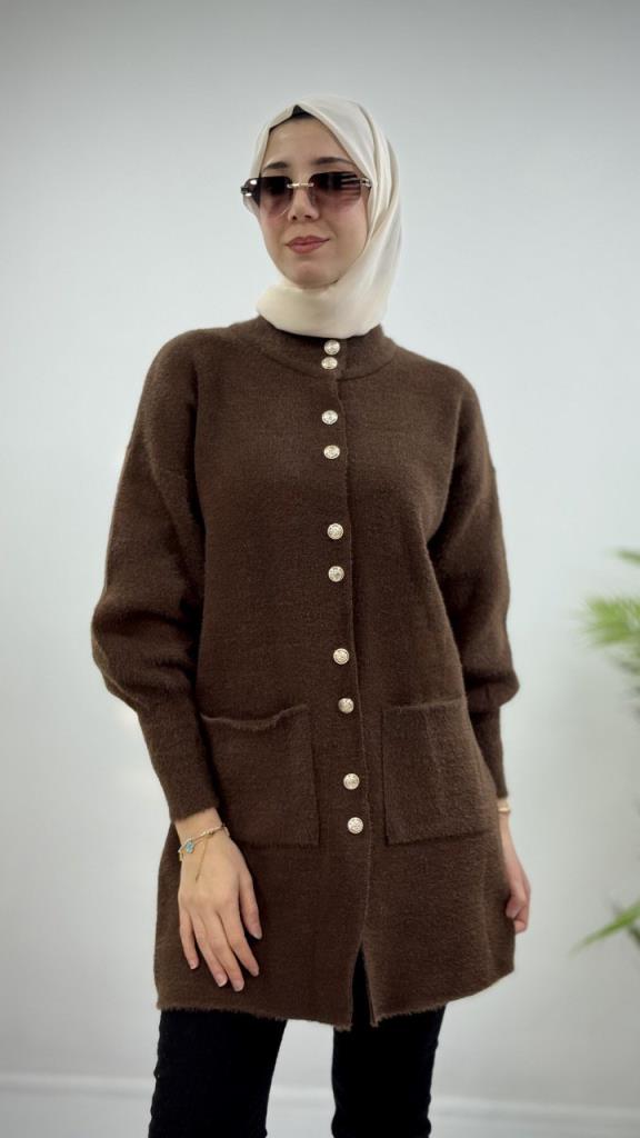 Women's soft winter cardigan, model G4125 - Brown