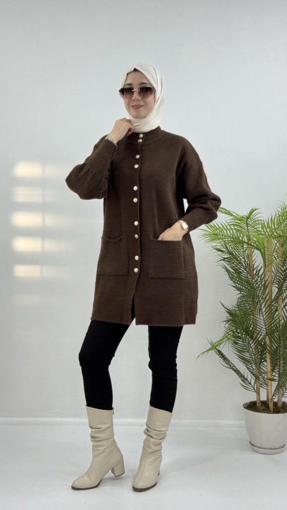 Women's soft winter cardigan, model G4125 - Brown