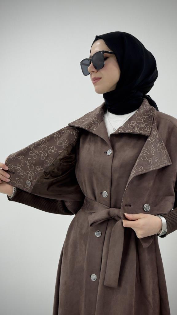 Women's suede long coat, 2-piece, model G4265 - Brown