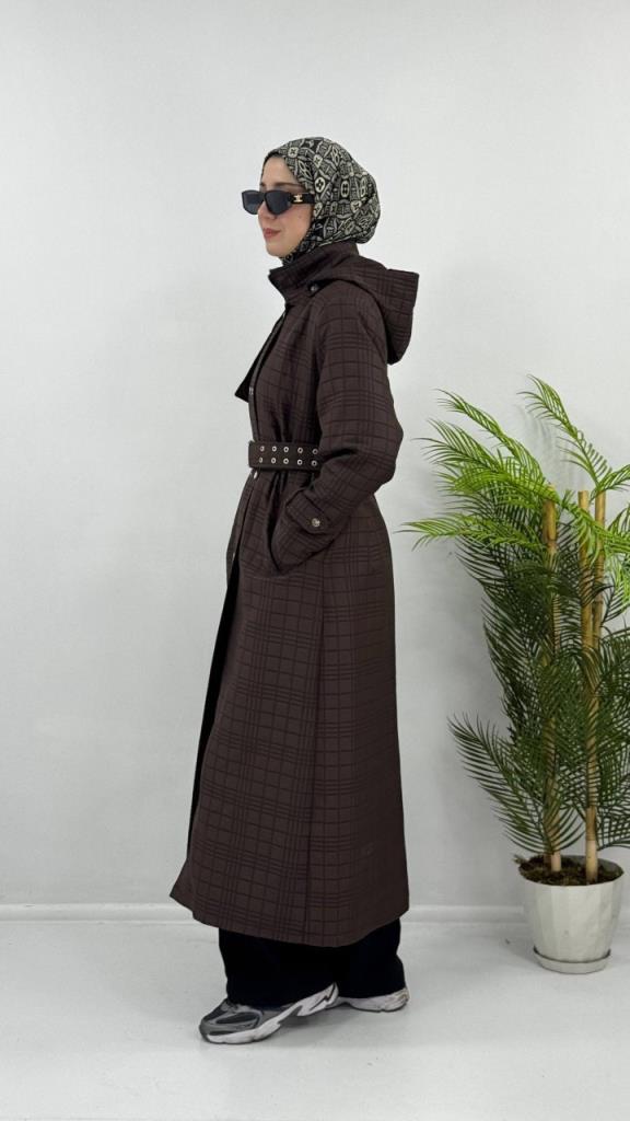 Women's long winter coat model G4479 - Brown