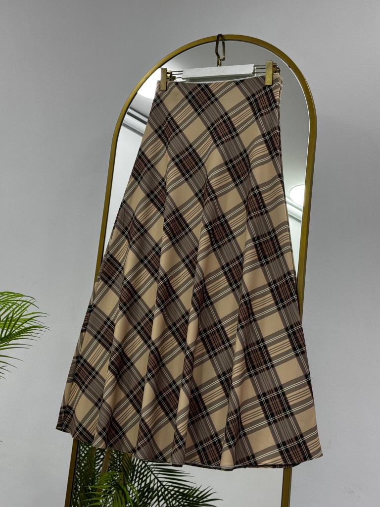 Women's modest checkered long skirt G4496 - Beige
