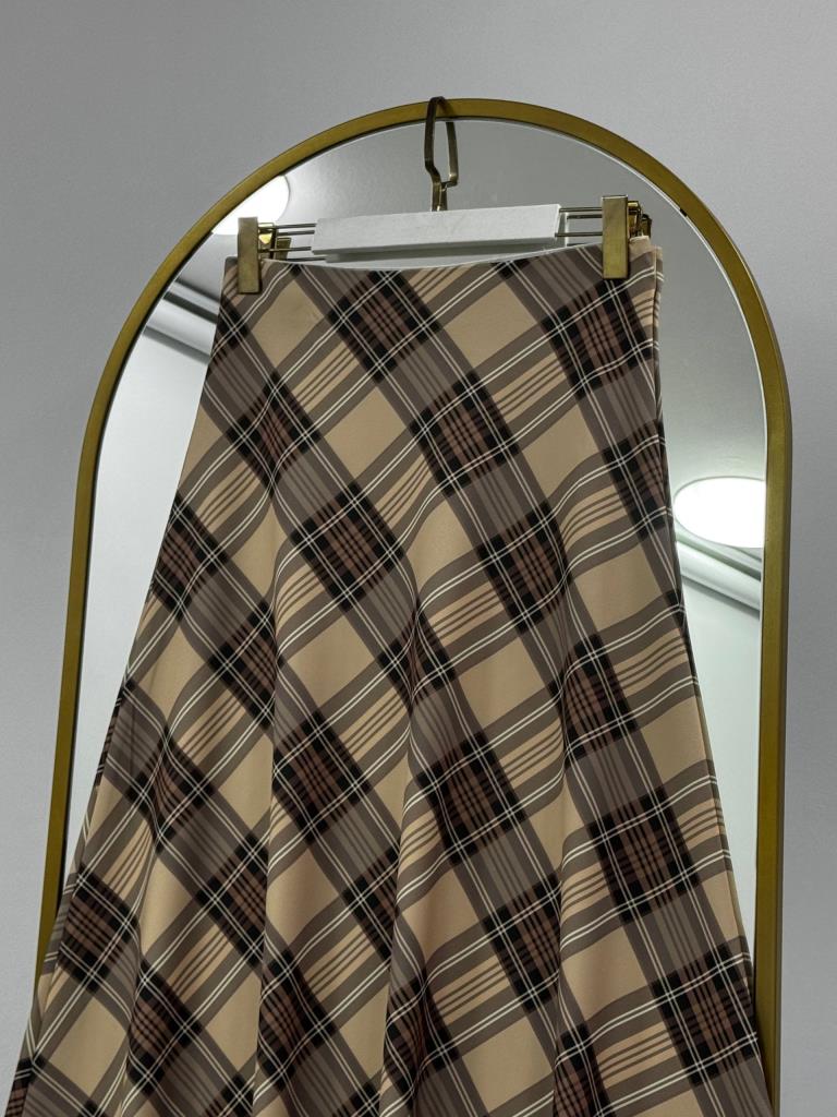 Women's modest checkered long skirt G4496 - Beige