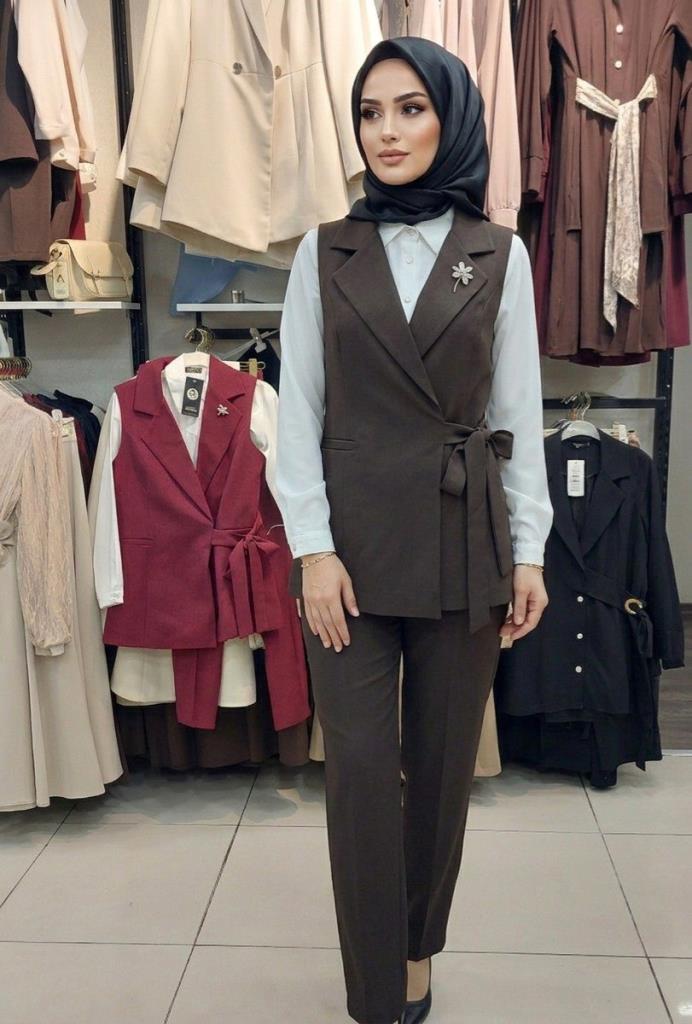 Women's stylish 3-piece modest set G4695 - Brown