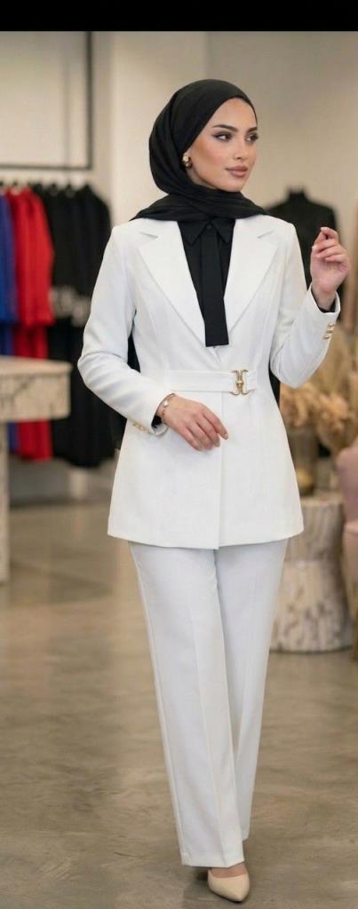 Stylish and modern women's jacket and trousers set G4801 - White