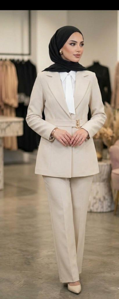 Stylish and modern women's jacket and trousers set G4801 - White