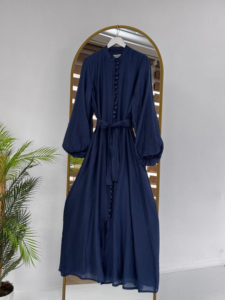 Women's long-sleeved maxi dress with belt and buttons G5033 - Blue