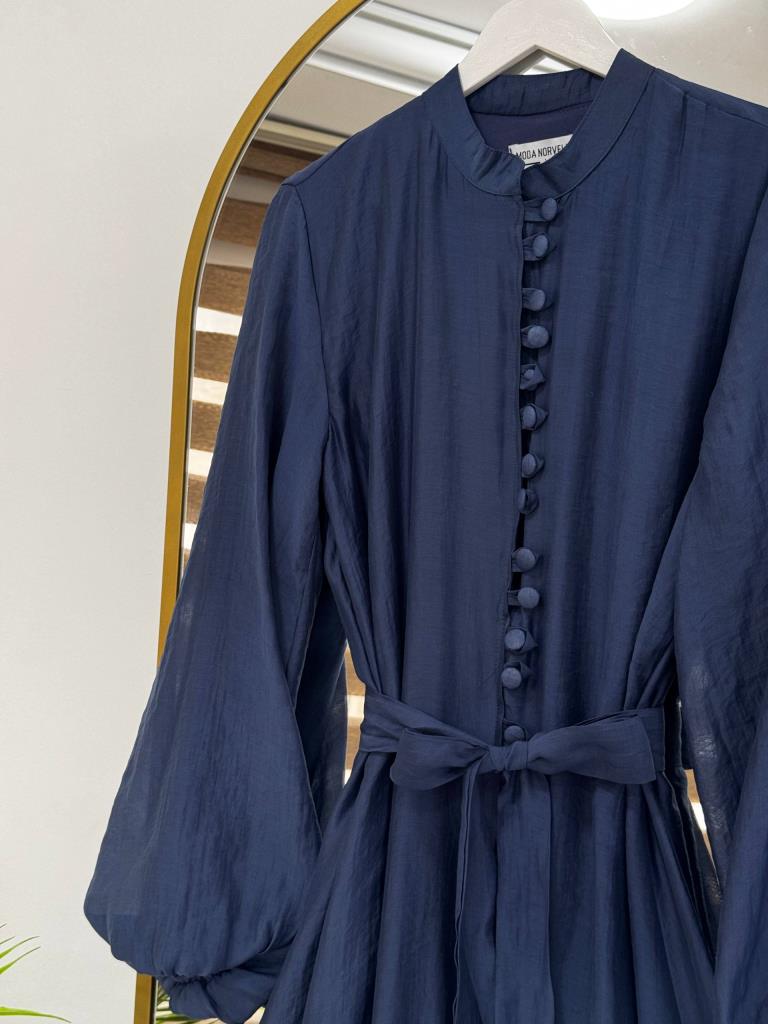 Women's long-sleeved maxi dress with belt and buttons G5033 - Blue