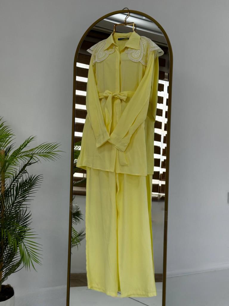 Women's new season tie-up two-piece set G5038 - Yellow
