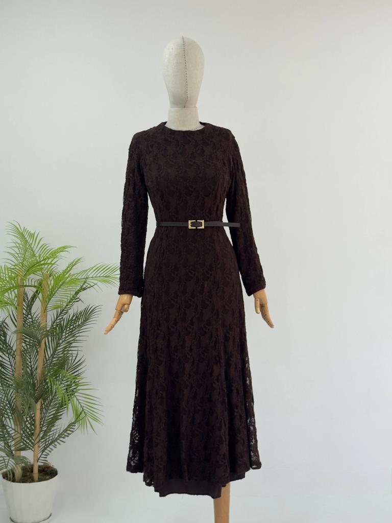 Women's long belted modest dress g5154 - Brown